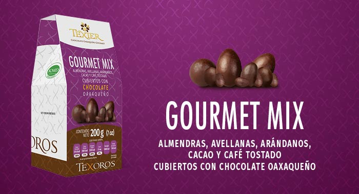 Gourmet Mix son Almendras, Avellanas, Arándanos, Cacao y Café tostado cubiertos con delicioso Chocolate Gourmet de Oaxaca Texier